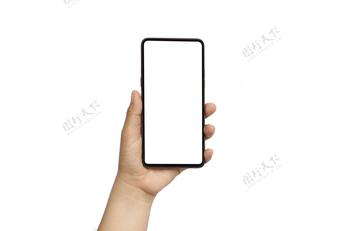 应用程序男子手持黑色智能手机和白色屏幕隔离在白色屏幕上背景.剪辑路径手机信息显示