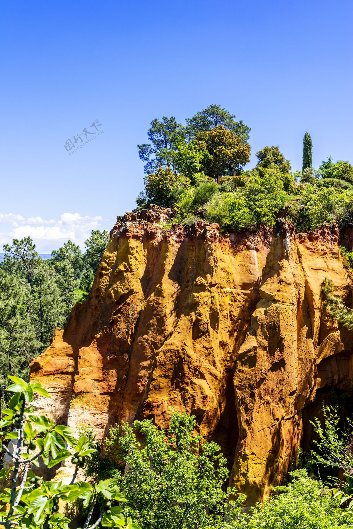 泥土法国普罗旺斯鲁西隆的红崖世界普罗旺斯颜料