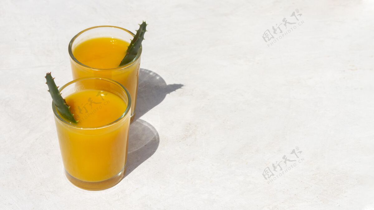 分类美味的mezcal酒精饮料组合玻璃成分传统
