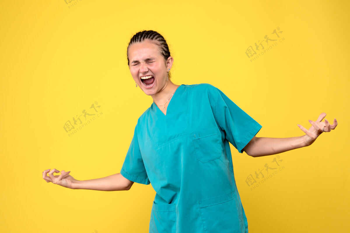 医疗正面图女医生穿着医用衬衫尖叫 健康护士医院covid-19病毒颜色健康女性医院