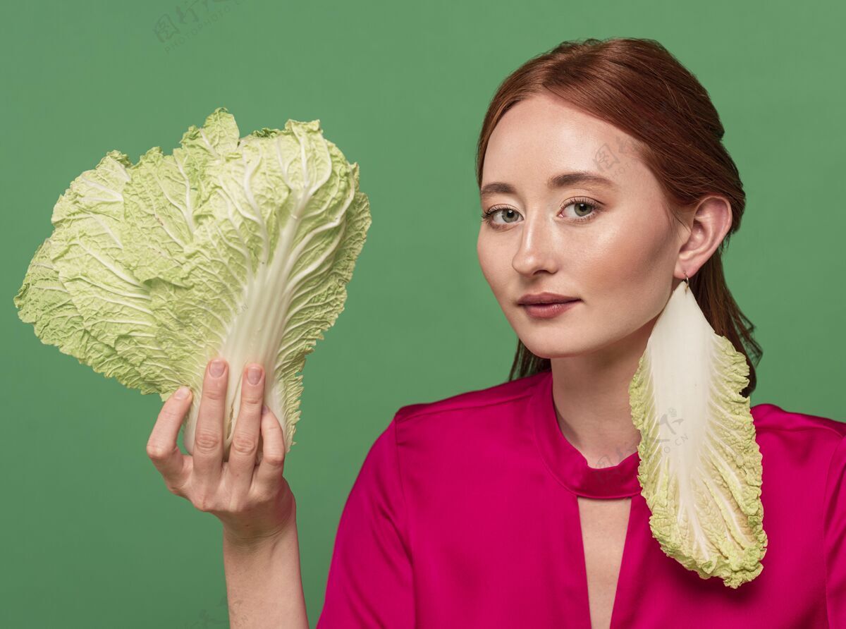 美味美丽的红发女子素描食物饮食美味