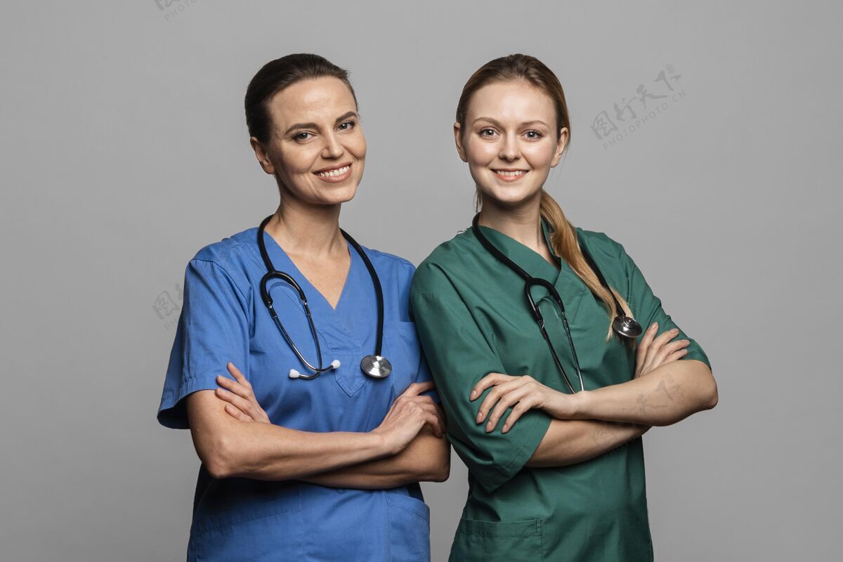 室内当医生的女人女人工作女人