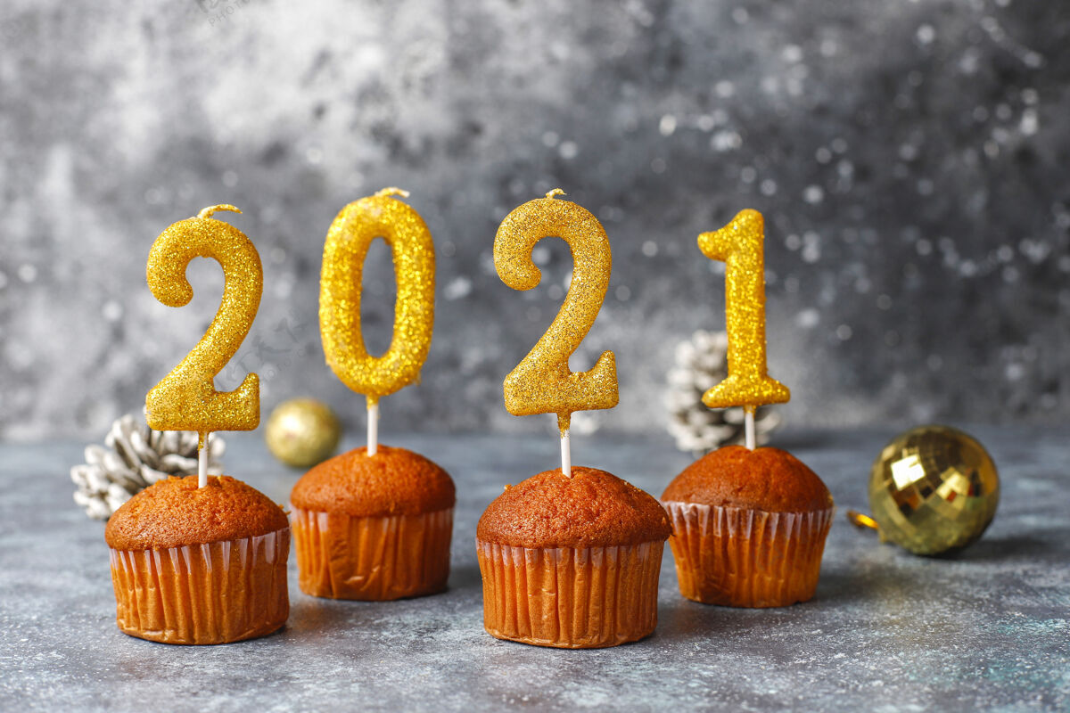 节日2021年新年快乐 金烛纸杯蛋糕事件闪光年