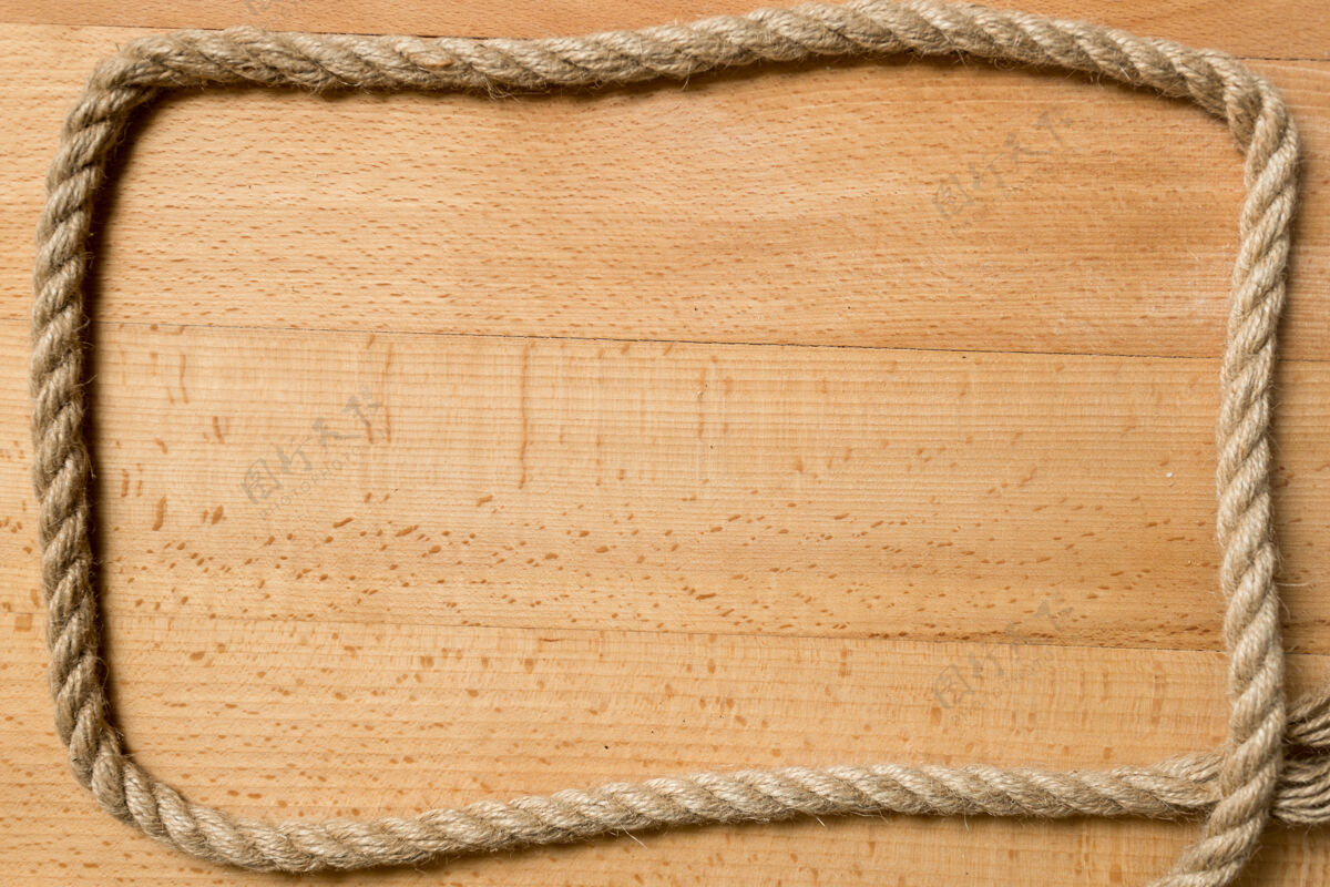 甲板用于文本或从木板上的船用绳索查看的框架领带粗糙板