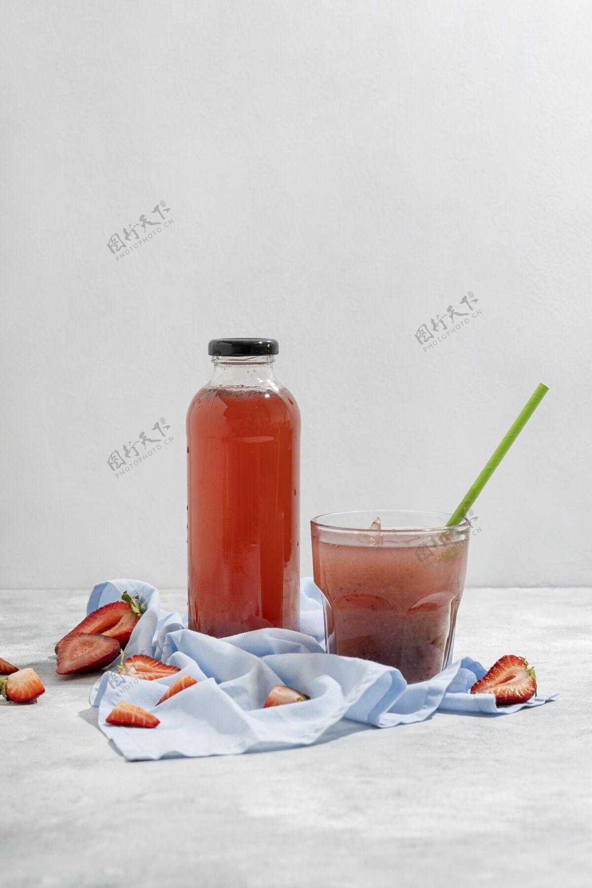 饮料美味的草莓饮料分类液体饮料